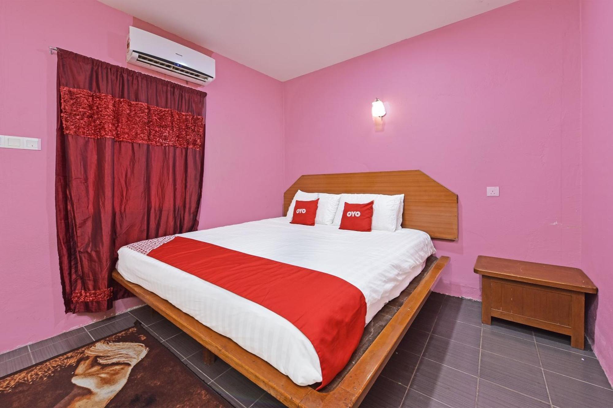 Oyo 90561 Awan Biru Motel Pantai Cenang  Ngoại thất bức ảnh